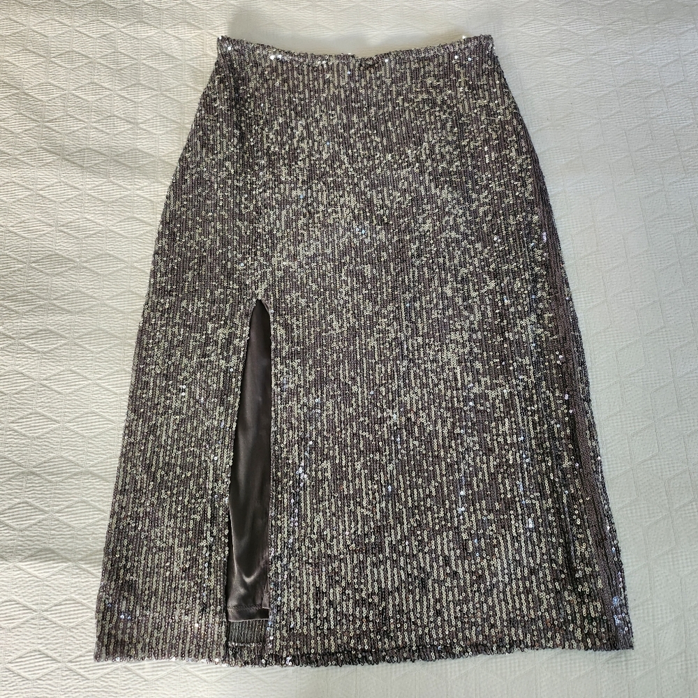 Silver sequin pencil skirt medium